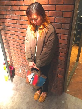 「SpRay（スプレイ）のアイテム（MA-1）」を使った、SpRay 大和郡山さん（レディース・161cm）の冬コーディネート