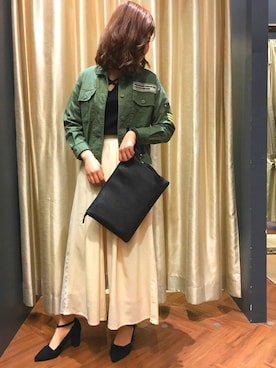 「SpRay（スプレイ）のアイテム（パンツ）」を使った、SpRay 大和郡山さん（レディース・164cm）の冬コーディネート