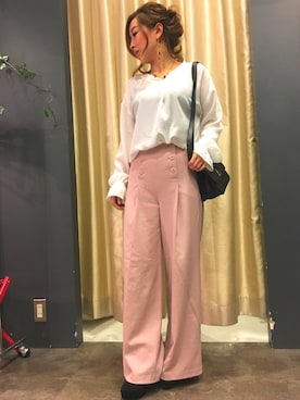 「SpRay（スプレイ）のアイテム（パンツ）」を使った、SpRay 大和郡山さん（レディース・152cm）の冬コーディネート