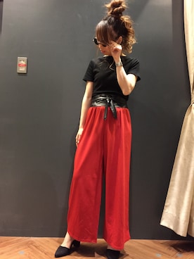 「SpRay（スプレイ）のアイテム（パンツ）」を使った、SpRay 大和郡山さん（レディース・156cm）の春コーディネート