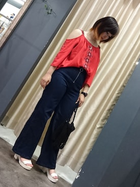 「SpRay（スプレイ）のアイテム（パンツ）」を使った、SpRay 大和郡山さん（レディース・160cm）の春コーディネート