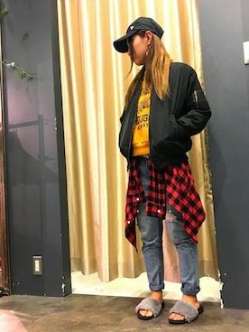 「SpRay（スプレイ）のアイテム（MA-1）」を使った、SpRay 大和郡山さん（レディース・153cm）の秋コーディネート