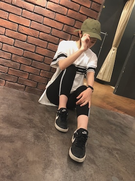 「SpRay（スプレイ）のアイテム（パンツ）」を使った、SpRay 大和郡山さん（レディース・160cm）の夏コーディネート