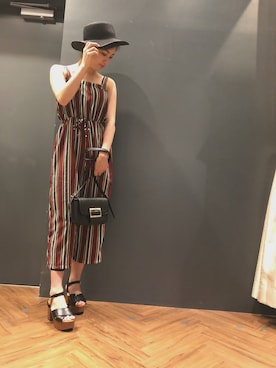 「SpRay（スプレイ）のアイテム（つなぎ/オールインワン）」を使った、SpRay 大和郡山さん（レディース・160cm）の夏コーディネート