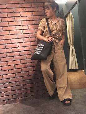 「SpRay（スプレイ）のアイテム（パンツ）」を使った、SpRay 大和郡山さん（レディース・158cm）の夏コーディネート
