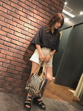 「SpRay（スプレイ）のアイテム（パンツ）」を使った、SpRay 大和郡山さん（レディース・158cm）の夏コーディネート