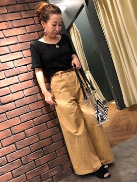 「SpRay（スプレイ）のアイテム（パンツ）」を使った、SpRay 大和郡山さん（レディース・153cm）の夏コーディネート