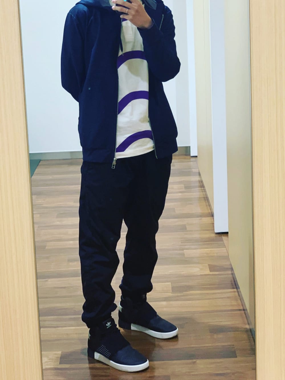 「大人カジュアル、春コーデ、ポロシャツ、stussy、adidas originals、UNIQLO」｜「COMME CA MENのアイテム（ジャケット/アウター、ブルー系）」を使った、アズムンさん（メンズ・162cm）の夏コーディネートの1枚目の写真