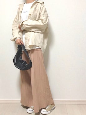 「ビッグシャツ」｜「アイテム（メッセンジャーバッグ）」を使った、cocona*さん（レディース・167cm）の春コーディネート