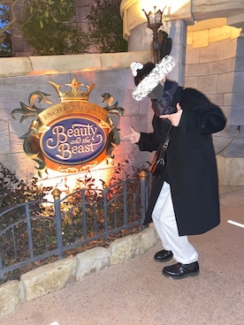 「ディズニー」｜「アイテム（ステンカラーコート）」を使った、🔰社会人さん（メンズ・171cm）の冬コーディネート