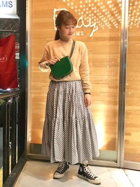 「RBS」｜「アイテム（スウェット）」を使った、hazuki yoshizawaさん（レディース・166cm）の春コーディネート