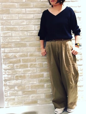 「earth music&ecology（アースミュージックアンドエコロジー）のアイテム（チノパンツ）」を使った、yoshimeさん（レディース・158cm）の夏コーディネート