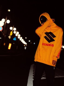 「yellow」｜「アイテム（キャップ）」を使った、鬼沢 春輝さん（メンズ・176cm）の秋コーディネート