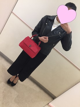 「chanel」｜「アイテム（ライダースジャケット）」を使った、有壽夷千夏さん（レディース・165cm）の春コーディネート