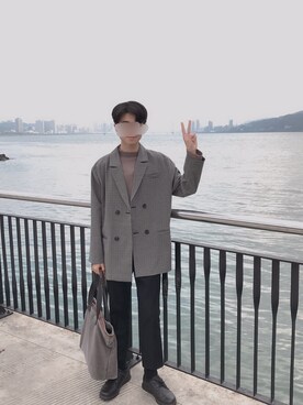 尹珉燦윤민찬(ユン ミンチャン)さんのコーディネート