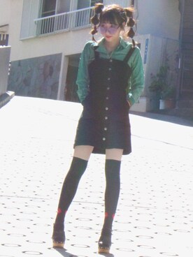 「H&M DIVIDED（エイチアンドエム　ディヴァイデッド）のアイテム（オールインワン・サロペット）」を使った、ほのかさん（レディース・162cm）の夏コーディネート