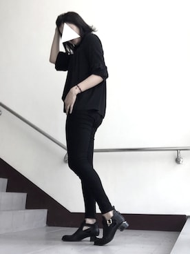 「アイテム（ブーティ）」を使った、Sylvie Laiさん（レディース・176cm・30代）の春コーディネート