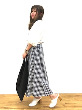 「アイテム（腕時計）」を使った、ふたわたりさん（レディース・149cm）の春コーディネート