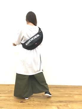 「Lee（リー）のアイテム（その他パンツ）」を使った、ふたわたりさん（レディース・149cm）の春コーディネート
