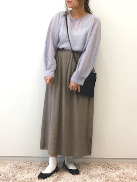 「スタッフセンバツ」｜「アイテム（バレエシューズ）」を使った、ふたわたりさん（レディース・150cm）の秋コーディネート