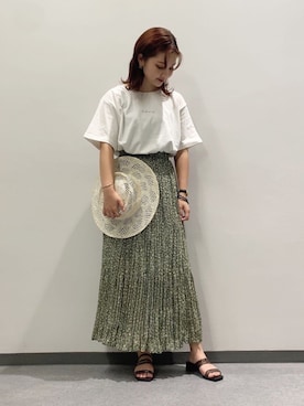 yuka LOWRYS FARM吉祥寺さんのコーディネート