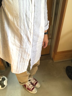 「H&M（エイチ・アンド・エム）のアイテム（ワンピース/ドレス、ホワイト系）」を使った、kinacoさん（レディース・167cm）の秋コーディネート