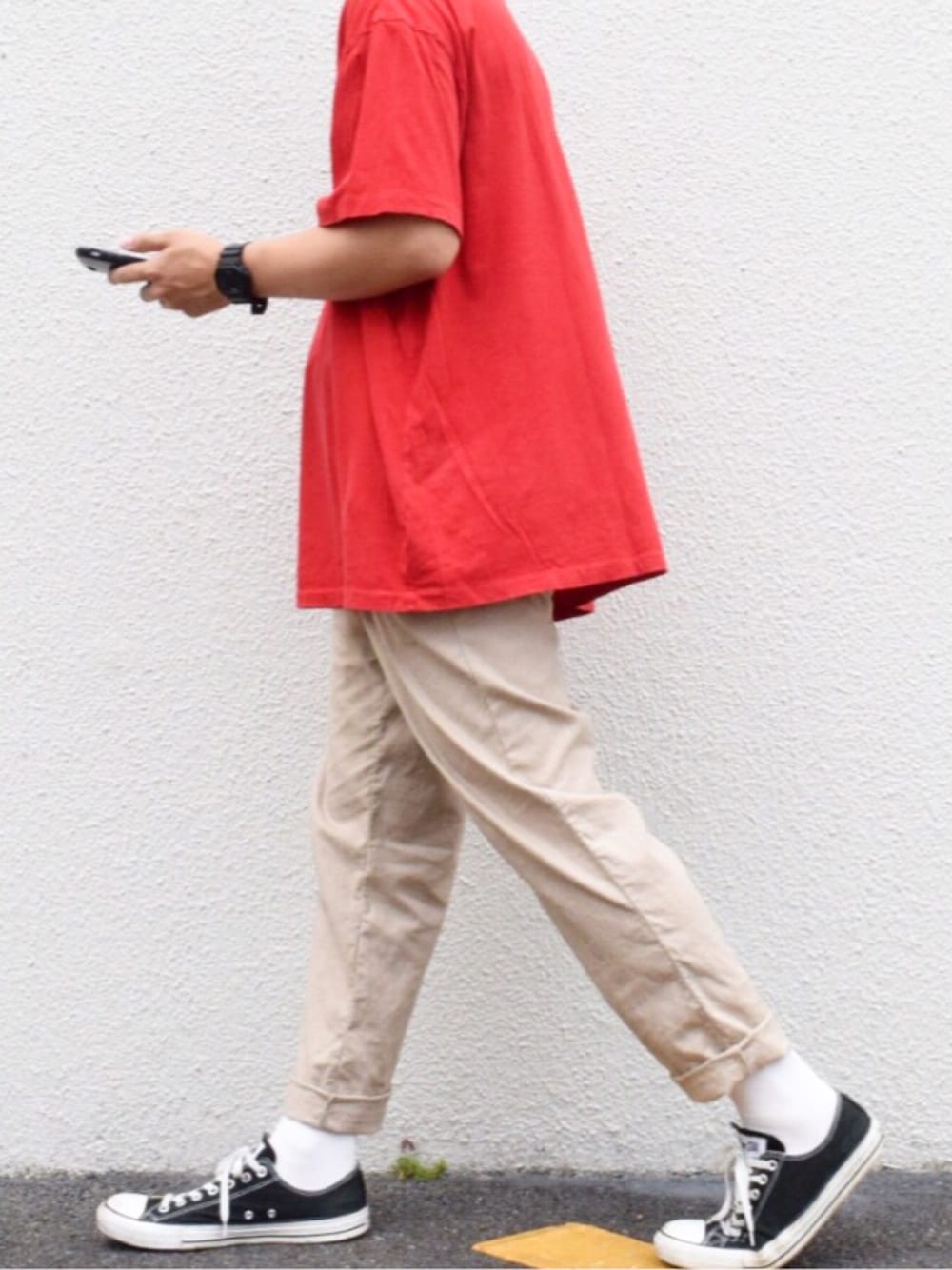 「Polo Ralph Lauren、ゆるコーデ、カジュアル、GU、Tシャツ、ビッグシルエット、converse、シンプル、シンプルコーデ、古着」｜「POLO RALPH LAURENのアイテム（Tシャツ/カットソー、レッド系）」を使った、やなさん（メンズ・174cm）の夏コーディネートの1枚目の写真
