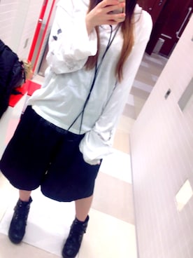 「MiLLioN＄ORchesTRA（ミリオンダラーオーケストラ）のアイテム」を使った、咲さん（レディース・155cm）の冬コーディネート