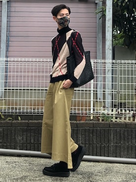 「ジョージコックス」｜「アイテム（チノパンツ）」を使った、HIROMUさん（メンズ・185cm）の秋コーディネート