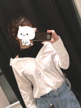 「Bershka（ベルシュカ）のアイテム（シャツ/ブラウス、ホワイト系）」を使った、鲈鱼🐟🐟🐟さん（レディース）の夏コーディネート