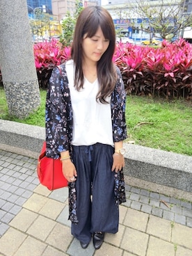 「slides」｜Winnie C 🇹🇼さん（レディース・163cm）の春コーディネート