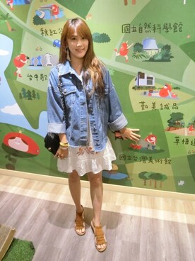「chanel」｜「アイテム（デニムジャケット）」を使った、Winnie C 🇹🇼さん（レディース・163cm）の春コーディネート