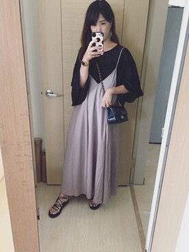 「chanel」｜「アイテム（アナログ腕時計）」を使った、Winnie C 🇹🇼さん（レディース・163cm）の秋コーディネート