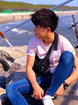 「TES（テス）のアイテム」を使った、한속さん（メンズ・172cm）の春コーディネート