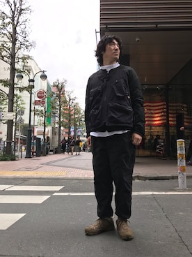 「inov-8（イノヴェイト）のアイテム」を使った、A.高橋さん（メンズ・171cm）の秋コーディネート