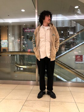 「Gramicci（グラミチ）のアイテム（パーカー）」を使った、A.高橋さん（メンズ・171cm）の春コーディネート
