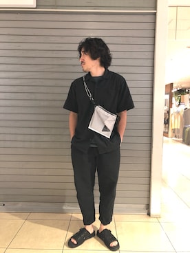 「and wander（アンドワンダー）のアイテム（バッグ）」を使った、A.高橋さん（メンズ・171cm）の春コーディネート