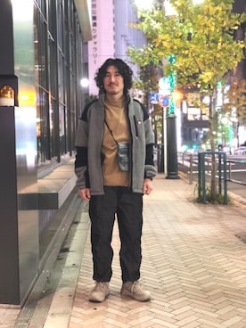 「HOKA（ホカ）のHOKA ONE ONE/ホカ オネ オネ　TOR ULTRA LOW WP/トールウルトラローウォータープルーフ（スニーカー）」を使った、A.高橋さん（メンズ・171cm）の冬コーディネート