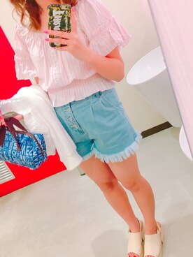 「Heather（ヘザー）のアイテム（デニムパンツ、ブルー系）」を使った、하서윤さん（レディース・164cm）の春コーディネート