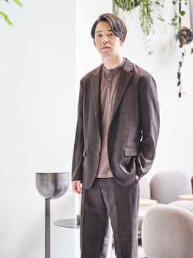 「アイテム（テーラードジャケット）」を使った、カシヤマさん（メンズ・185cm）の夏コーディネート