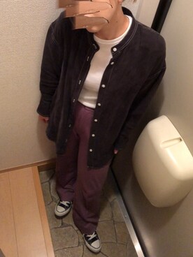 「JEANASIS（ジーナシス）のステッチキュプラバンドカラーシャツ/896485（シャツ/ブラウス、ブラック系）」を使った、eriさん（レディース・160cm）の秋コーディネート