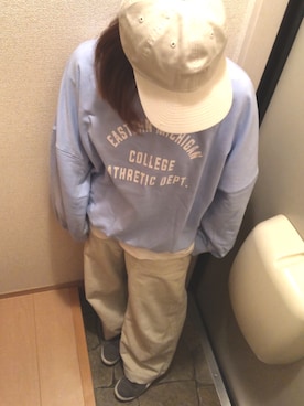 「URBAN RESEARCH（アーバンリサーチ）のカレッジプリントウラゲプルオーバー∴（スウェット、ブルー系）」を使った、eriさん（レディース・160cm）の冬コーディネート