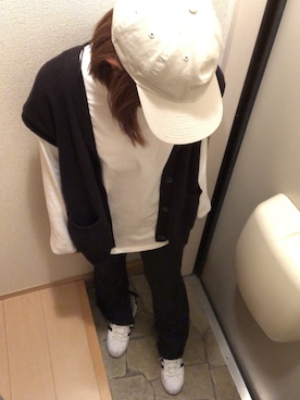 「GU（ジーユー）のアイテム（ベスト、ブラック系）」を使った、eriさん（レディース・160cm）の春コーディネート