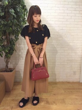 「アイテム（ボストンバッグ、レッド系）」を使った、mioさん（レディース・156cm）の秋コーディネート