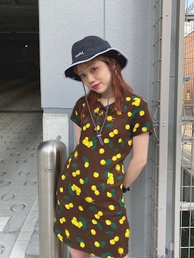 「ミックスコーデ」｜「アイテム（ワンピース/ドレス）」を使った、林 奈実さん（レディース・154cm）の春コーディネート