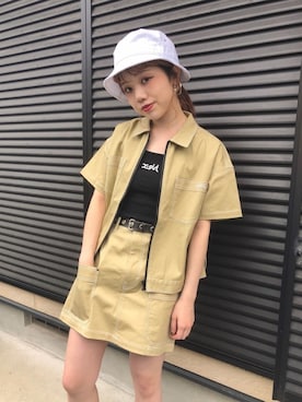 X-girlのアイテムを使った「ベージュセットアップ」の人気ファッション 