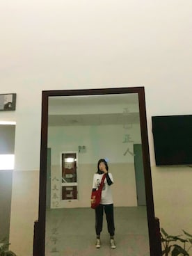 风流倜傥小郁露さんのコーディネート