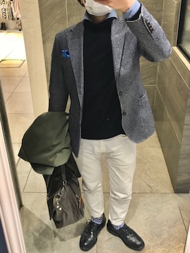 「ホワイトデニム」｜「アイテム（ステンカラーコート）」を使った、Hayakeeeenさん（メンズ・163cm）の冬コーディネート