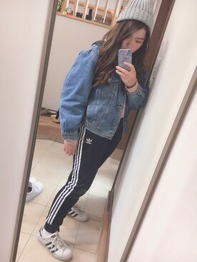 「EDWIN」｜「アイテム（デニムジャケット）」を使った、meguさん（レディース・159cm）の春コーディネート