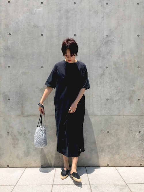 CIAOPANICnaomiさんの「(|)」を使ったコーディネート
